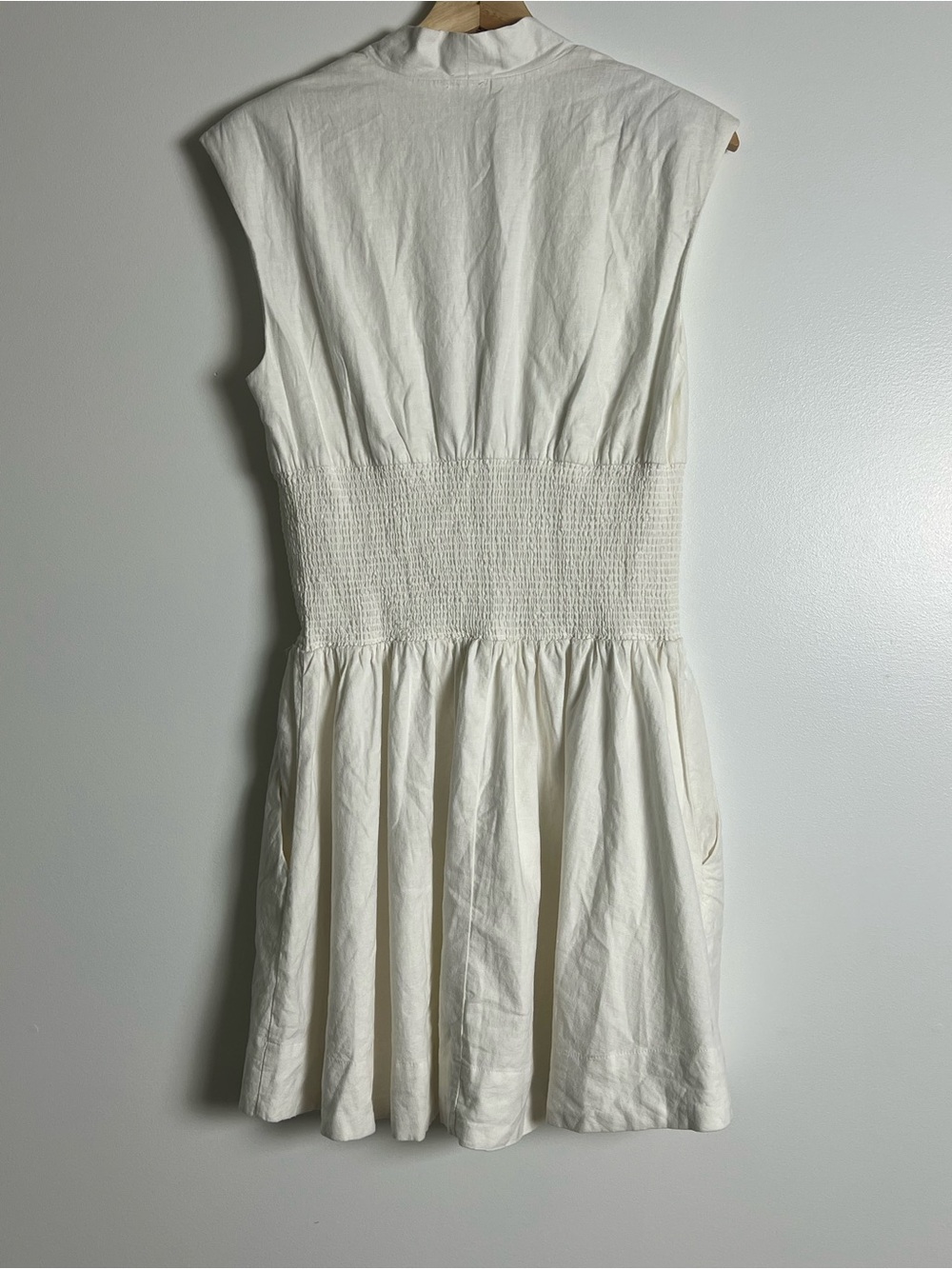 NWOT Anthropologie  Tommie cap-sleeve smocked mini dress in Linen - Picture 6 of 11